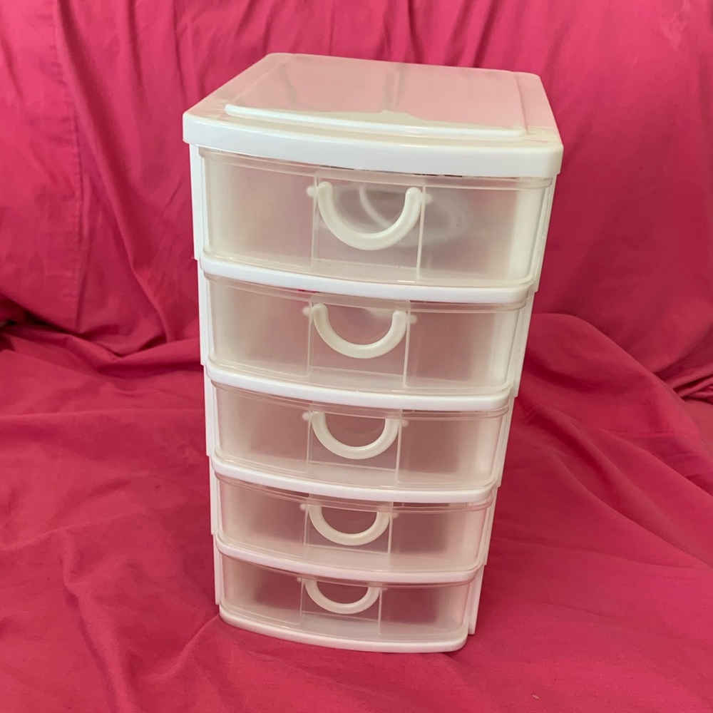 Mini Plastic Storage
